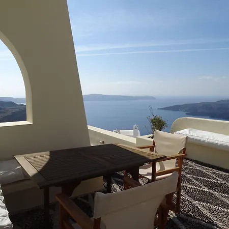 360 Blue Fira (Santorini)