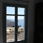 360 Blue Fira (Santorini)