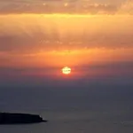360 Blue Fira (Santorini)